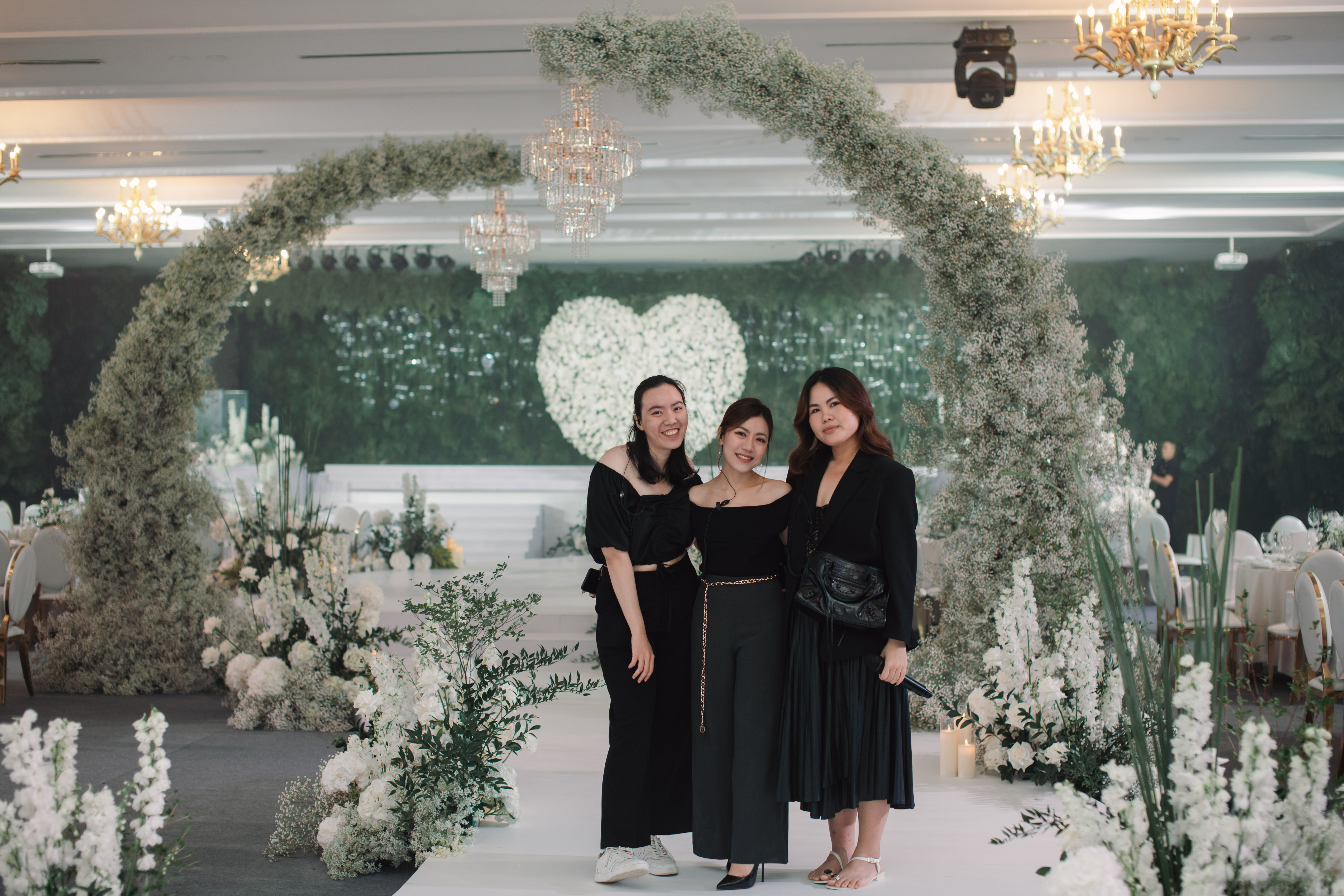 Flower Castle Luxury Wedding – Mrs. Tu Linh & Mr. Tan Phat